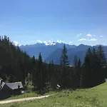 Wanderlust Boutique 3* Bad Goisern