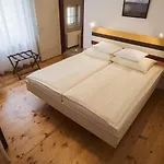 Bed & Breakfast Wanderlust Boutique Bad Goisern