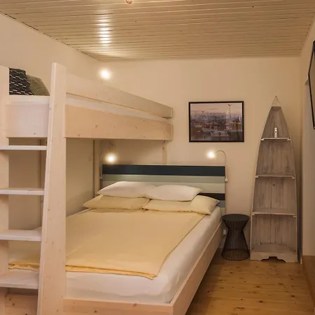Bed and Breakfast Wanderlust Boutique