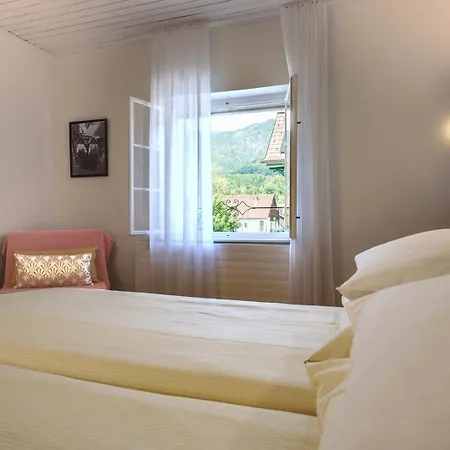 Bed and Breakfast Wanderlust Boutique
