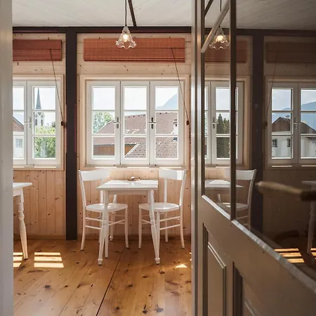 Wanderlust Boutique Bed & Breakfast Bad Goisern