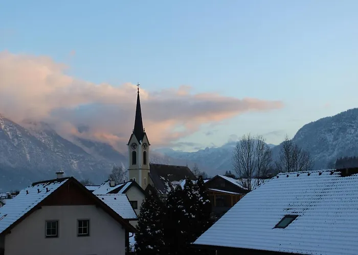 Wanderlust Boutique 3*