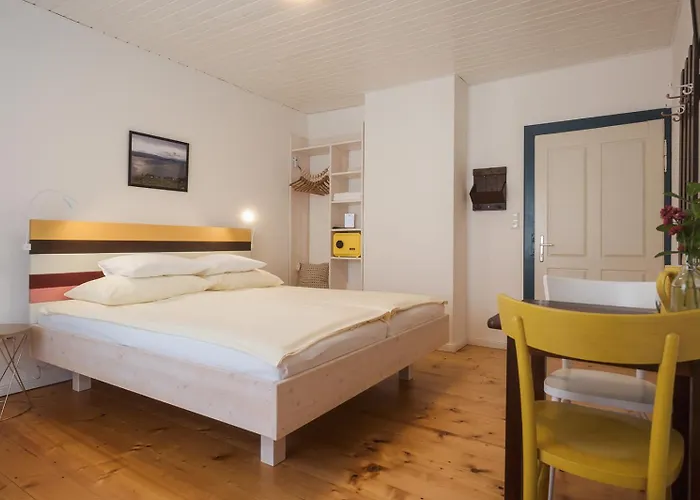 Bed & Breakfast Wanderlust Boutique